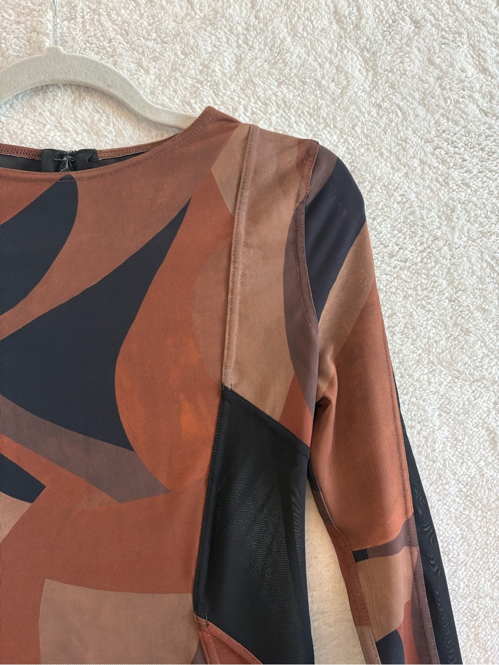 House of CB Cassidy Brown Abstract Bodycon Midi Dress Size Medium - Picture 2 of 12